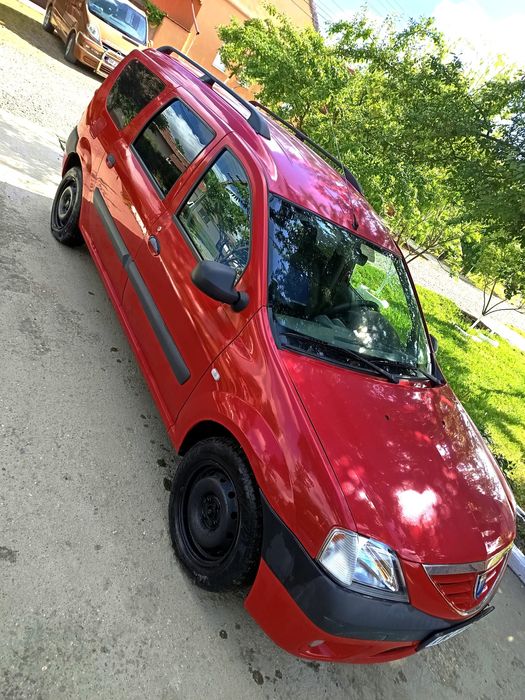 Dacia Logan MCV an 2009  motor 1.6  benzina 7 locuri
