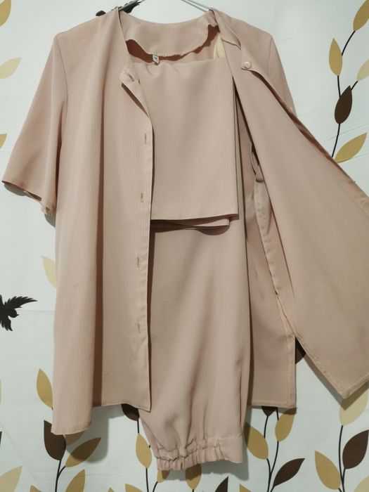 Haine /Rochii elegante /Blanita de iarna