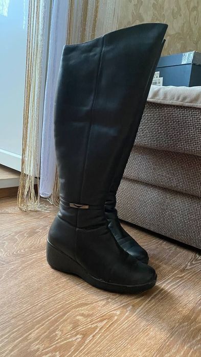 Ботфорты зимние продам