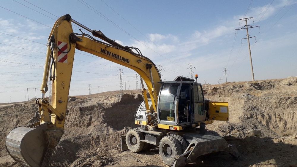 Эксковатор New Holland