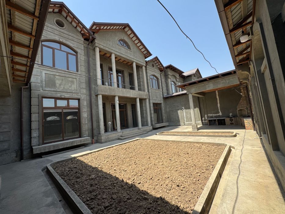 Продаю свой Дом (недостроенный-коробка) 4 соток  Ташкент Учтепа Изза.