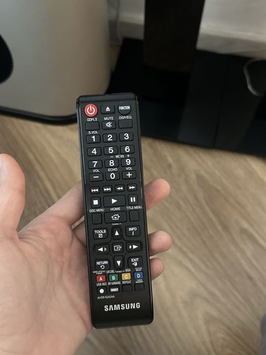 Музыкальный центр