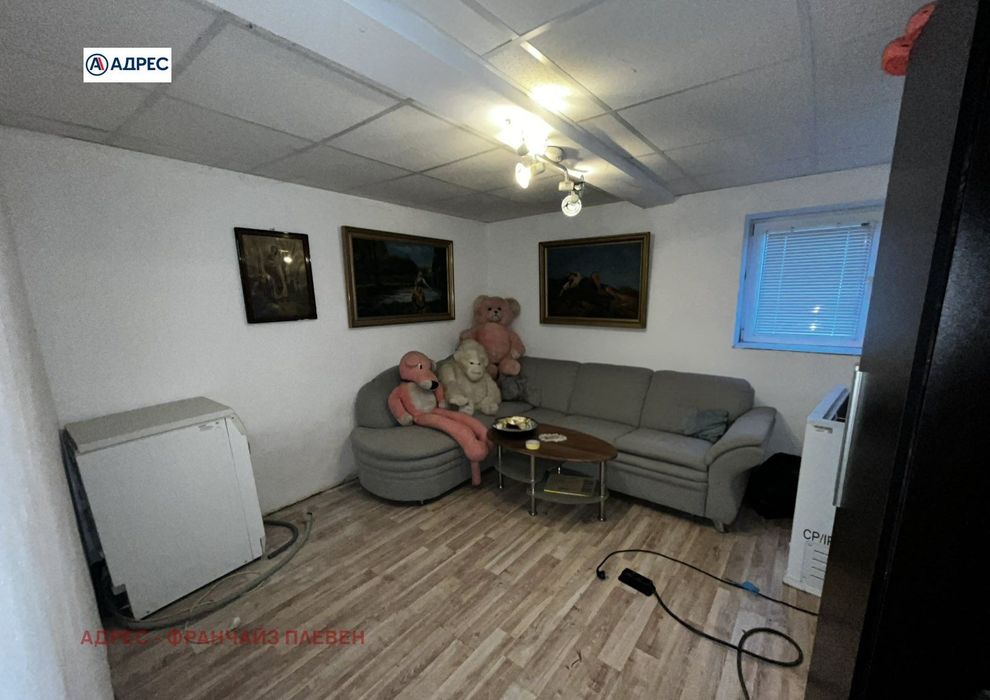 Продава се Къща в с. Ясен, Област Плевен - 85 кв.м за 780 €/кв.м - Снимка #8