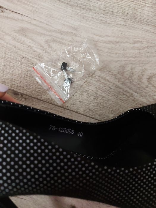 Женские туфли праздничные