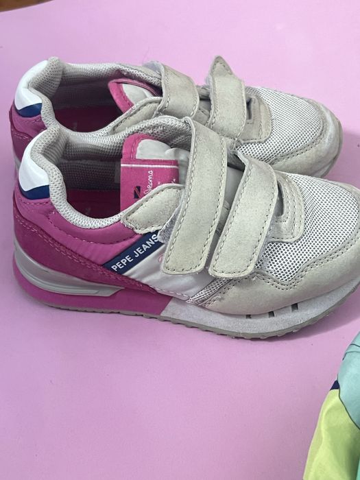 Ветровка  для девочки