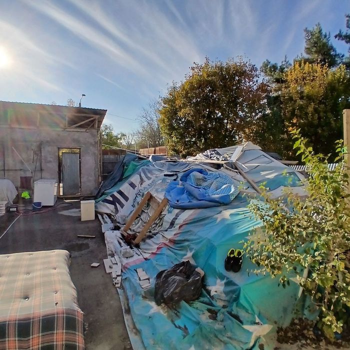 УЧАСТОК  Карасу-6 угловой 3,3 сотки можно под нежилое 199990!