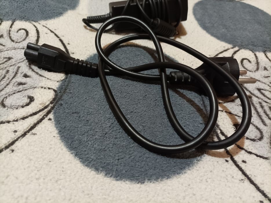 Зарядка для ноудбука LITEON новая!