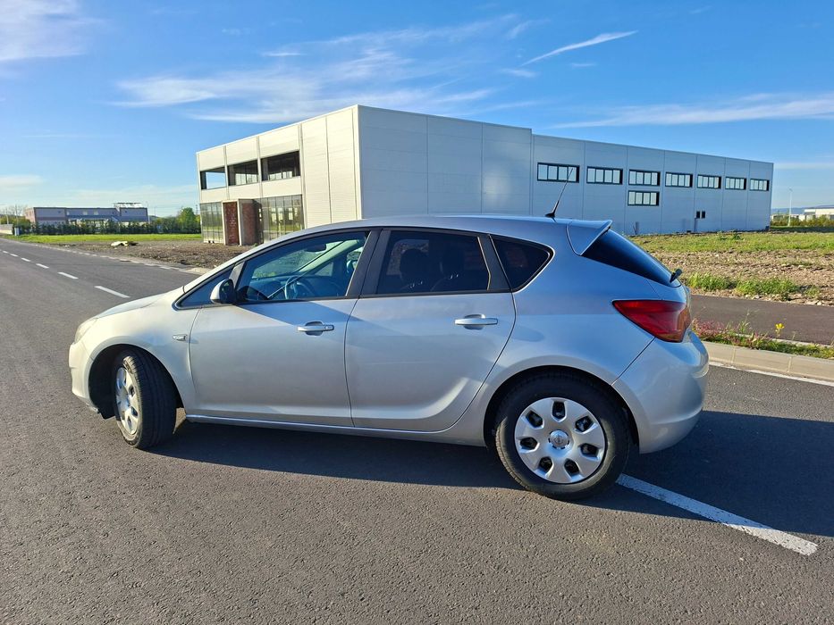 Opel Astra J 1.7 CDTI