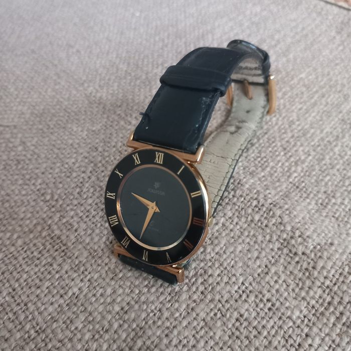 Щвейцарски часовник Jowissa