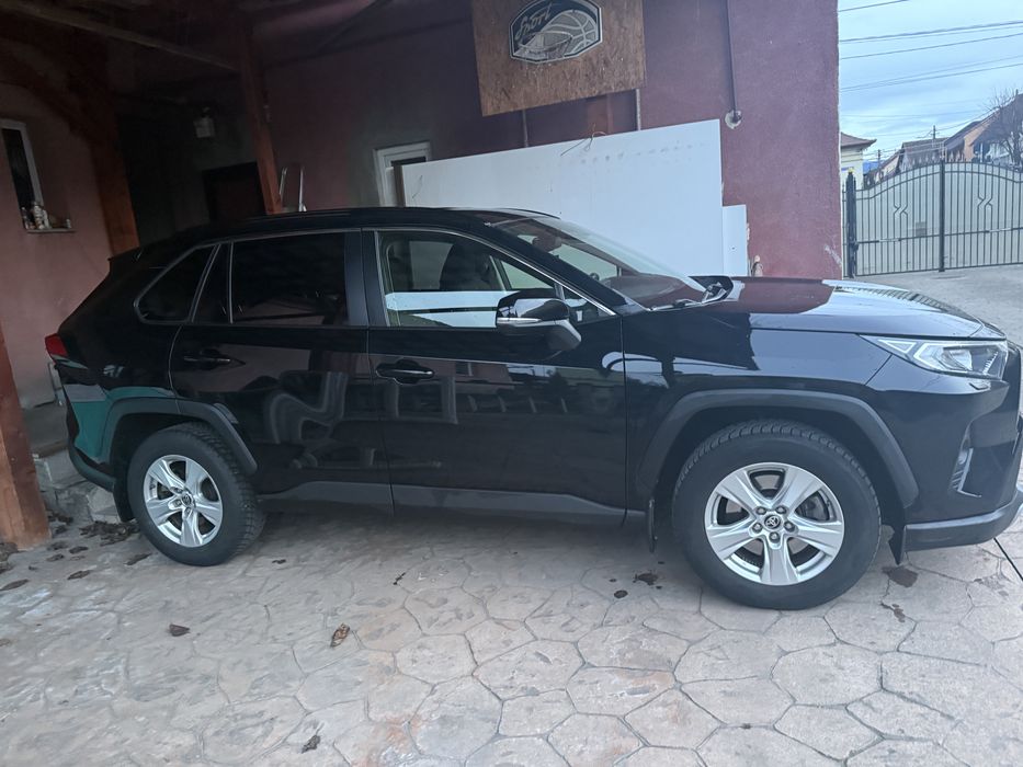 Toyota RAV-4  Dynamic