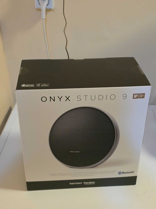 Преносима тонколона Harman Kardon Onyx Studio 9