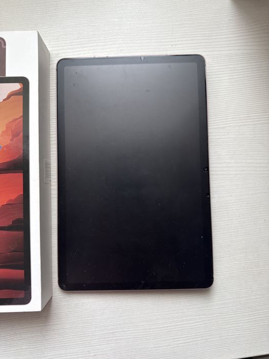 Продается планшет  самсунг Tab s7