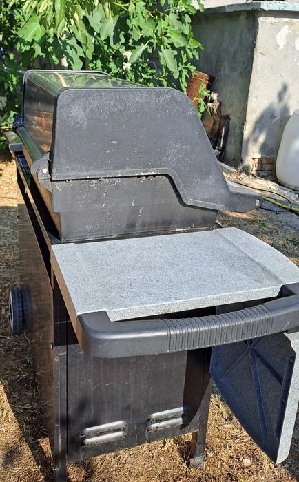 Газово барбекю Weber Genesis Gold