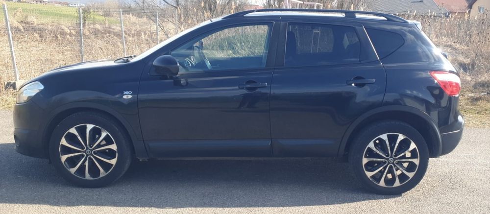 Nissan Qashqai 1.6 dci perfect functional adus pe roti  143165 mile