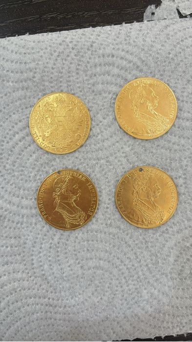 Vand monede placate cu aur de 24k 1/1 cu cele originale