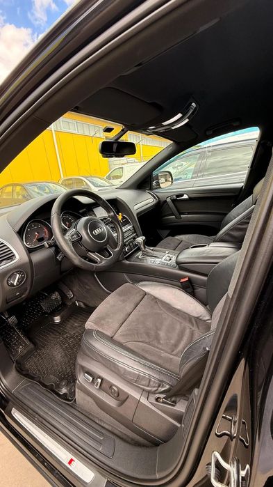Audi Q7 Audi Q 7 S-Line Full, an fabricatie 2014.