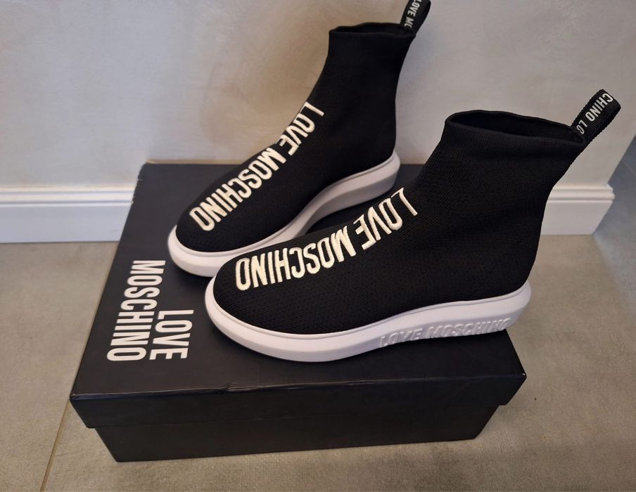 Дамски високи сникърси тип чорап Love Moschino