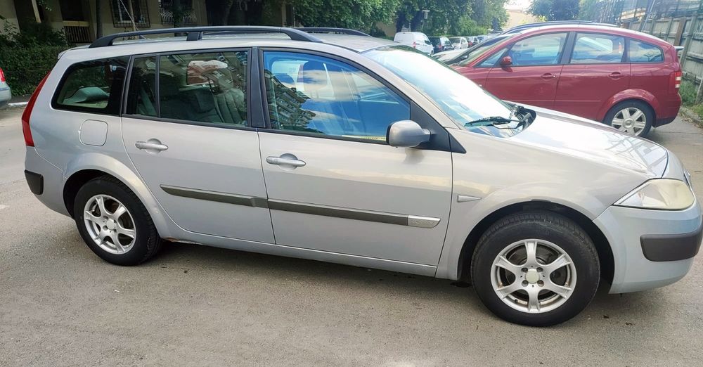 Vand renault megane 2 1.6 benzina