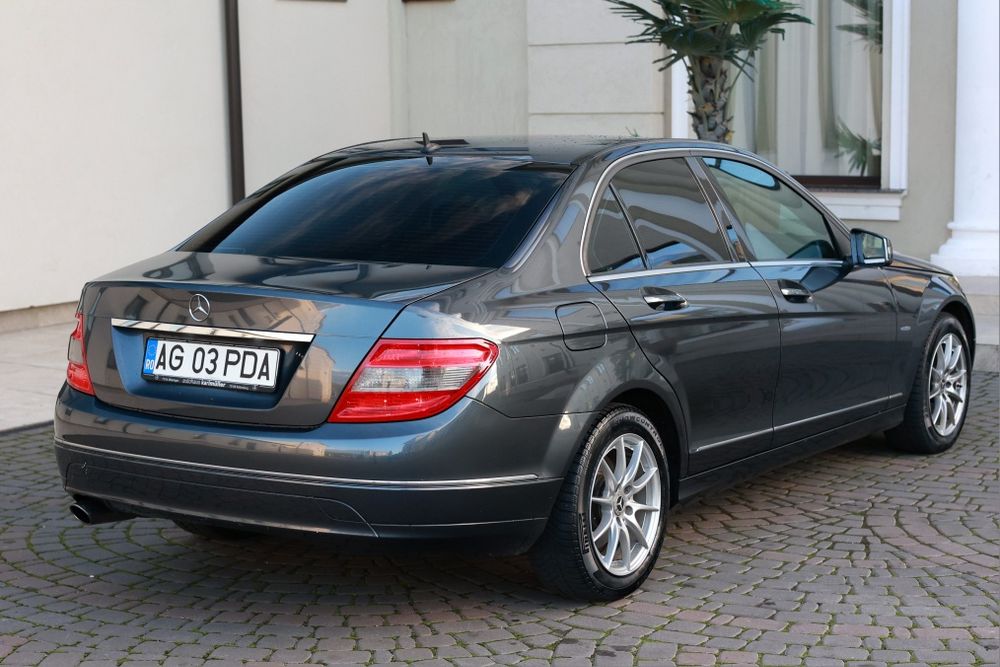 Mercedes-Benz C Class W204 Avantgarde C200 CGI Blue Efficiency