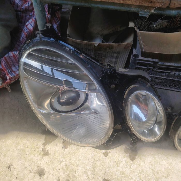 Фары передние на W211