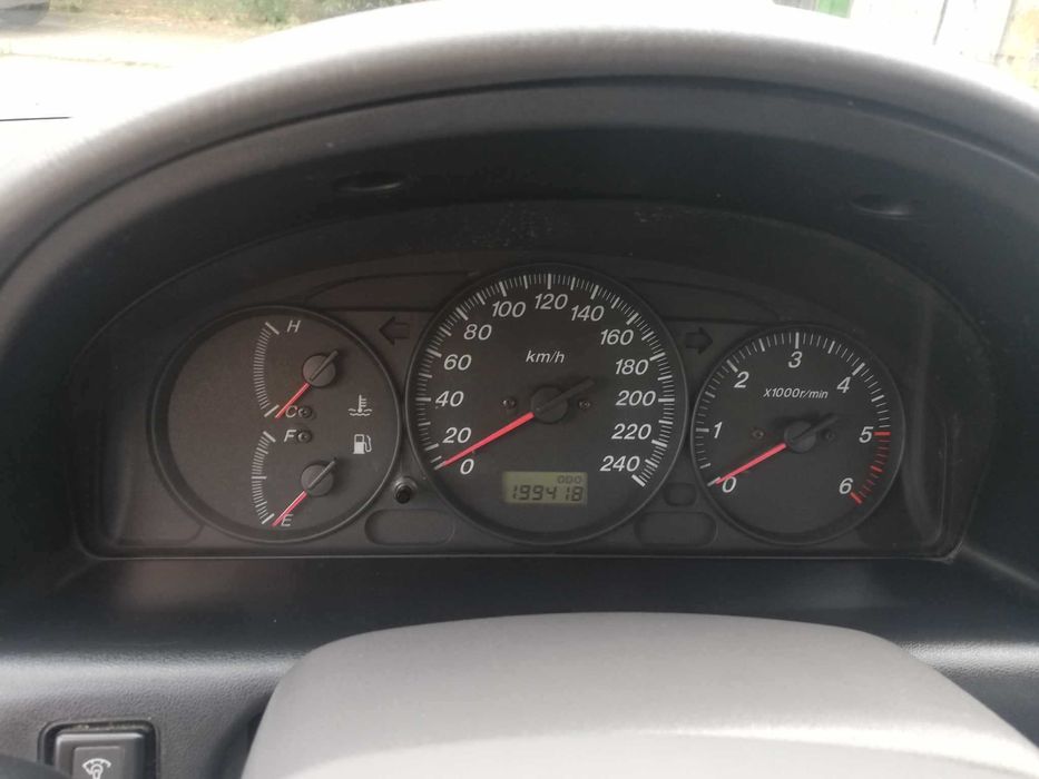 Мазда 626 Mazda 626