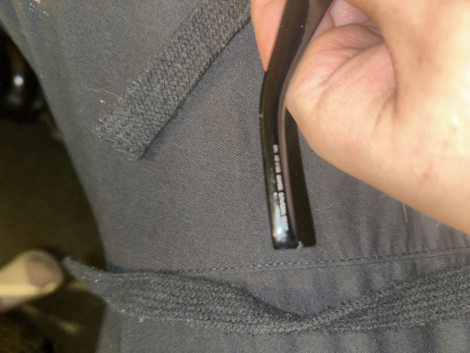 Продавам женски очила BOSS