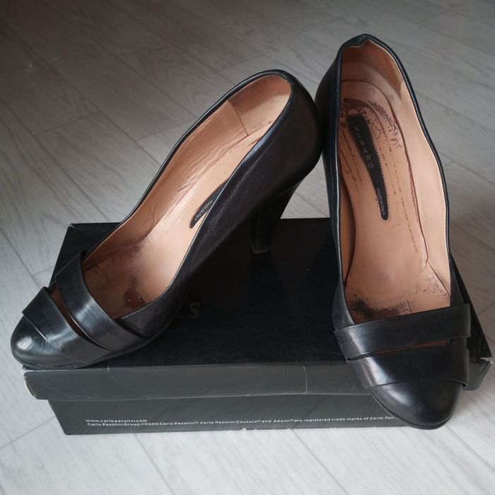 Туфли женские продаются