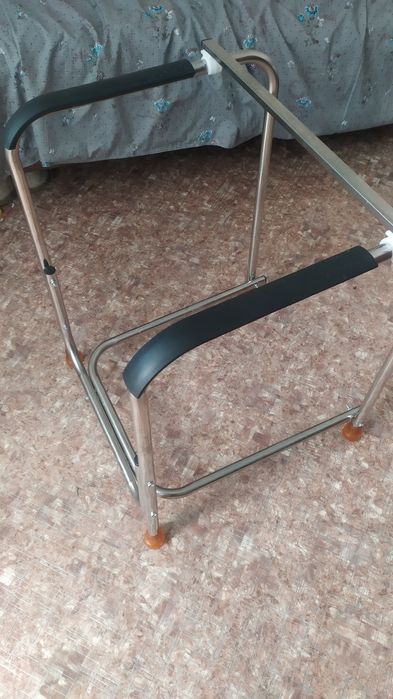 Поручни для унитаза