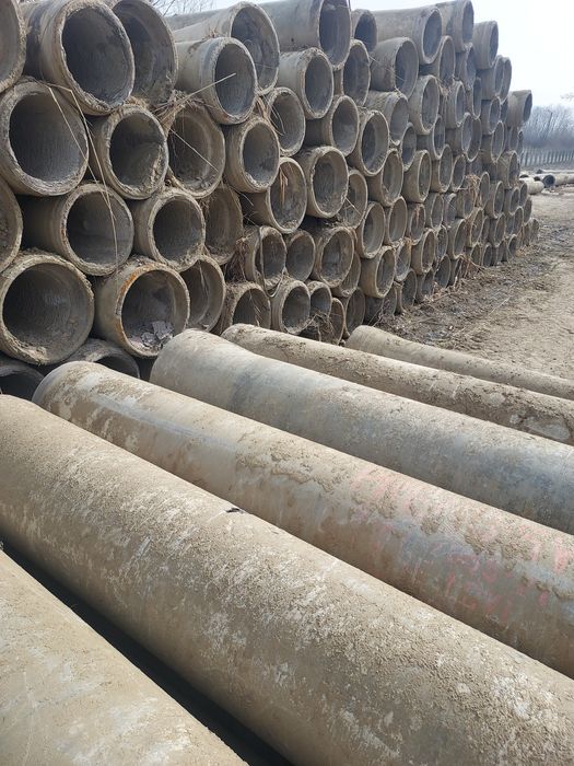 Vând Teavă metalică