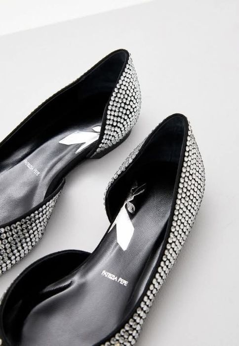 Ниски обувки/Балерина Patrizia Pepe,естествена кожа и кристали,36,нови