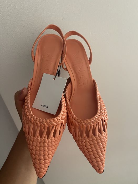 Saboti Mango, marimile 37 si 38