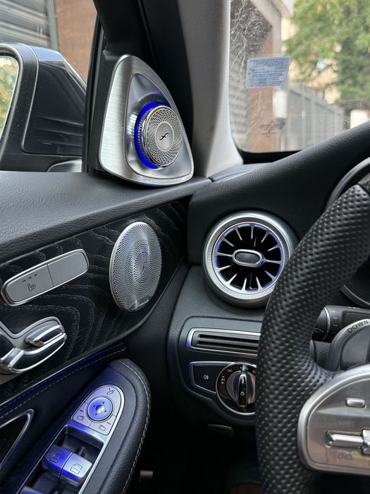 12.3” мултимедия • Touch • CarPlay • Android Auto | Дигитални километражи | Mercedes