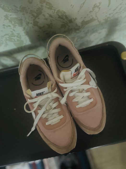 Дамски маратонки Nike 38н