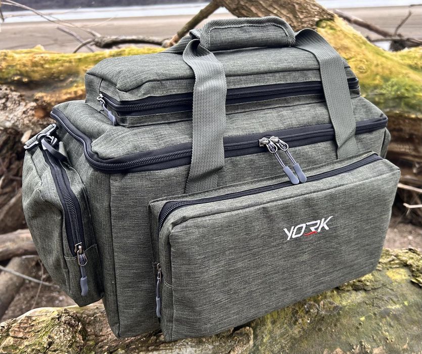 Сак за спининг риболов+кутия