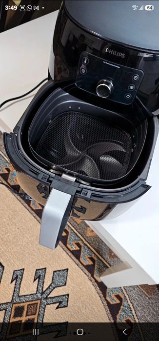 Air Fryer / Friteuze cu aer cald
