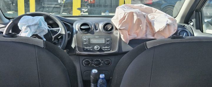 Fuzeta fata dreapta Dacia Sandero Stepway generatia 2 (facelift)