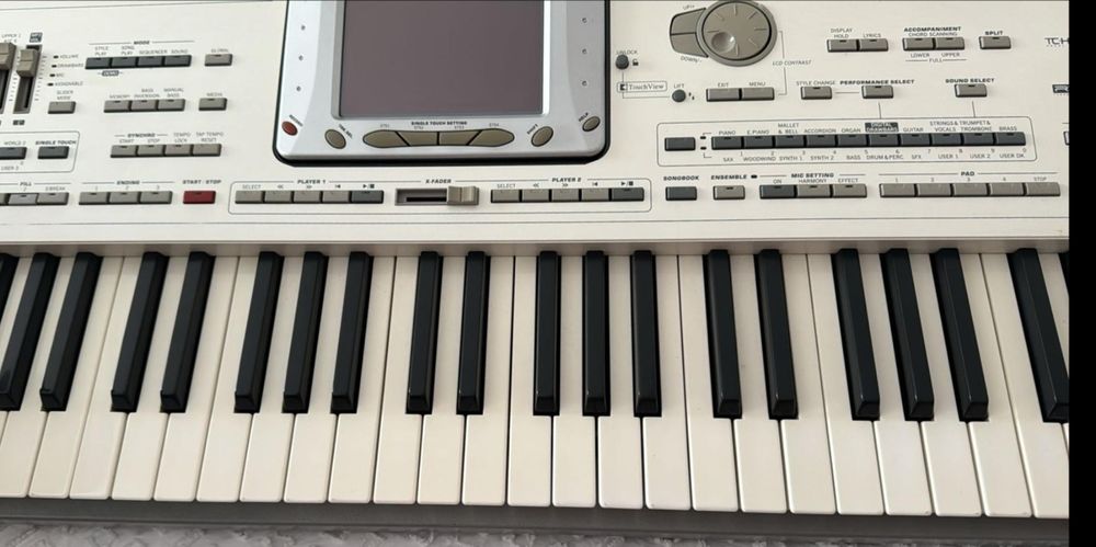 Carcasa Korg PA2x stare foarte bună nu este jucarie