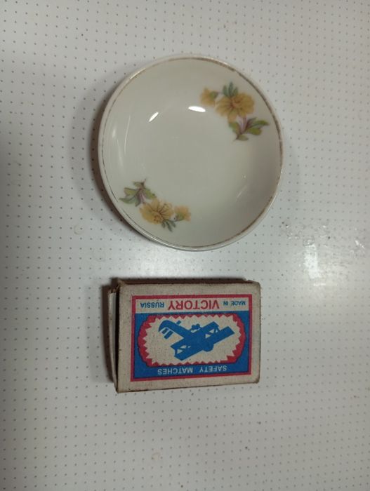 Мини блюдце антикварное 50 года в среднем состоянии