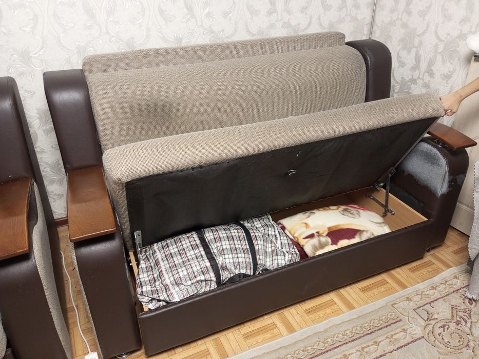 Диван в зал 2 шт