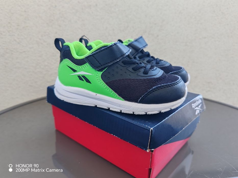 Adidași Reebok mărimea 23.5