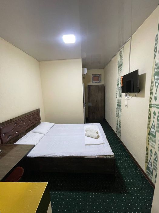 Samarqand Registon yonida bezzaks hotel