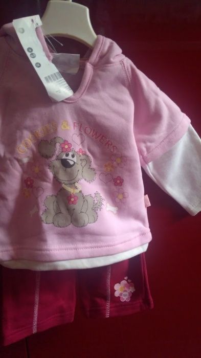 Costum 74 cm (6-9 luni) NOU, gros, Kik, Germ.+ body CADOU