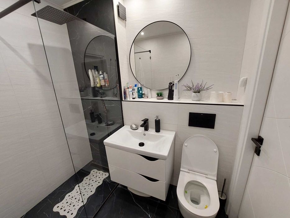 Inchiriez Apartament in Regim Hotelier Non Stop