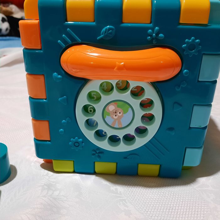 Cub interactiv 6 în 1, muzical