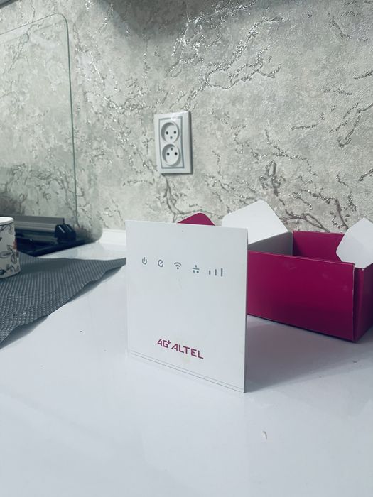 Продам модем почти новый