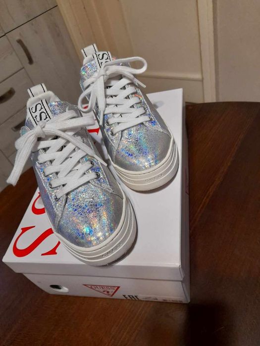 Дамски обувки гес guess