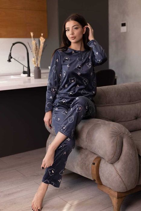 Moyra firmaniki matosi yumshoq vilyur