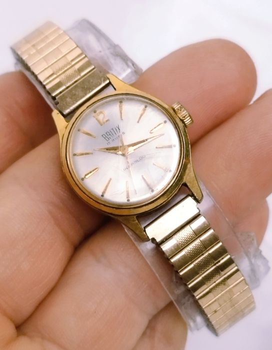 Ceas de damă vintage Britix mecanic, 17 Rubine, anii 1960.