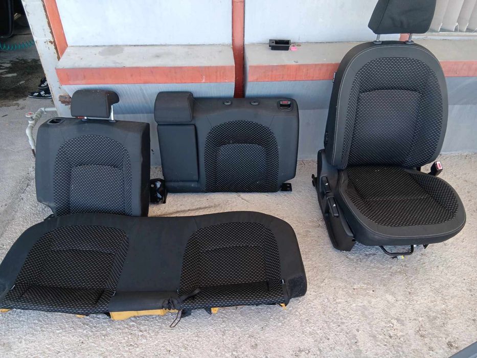 Седалки за Кашкай 08-10г.