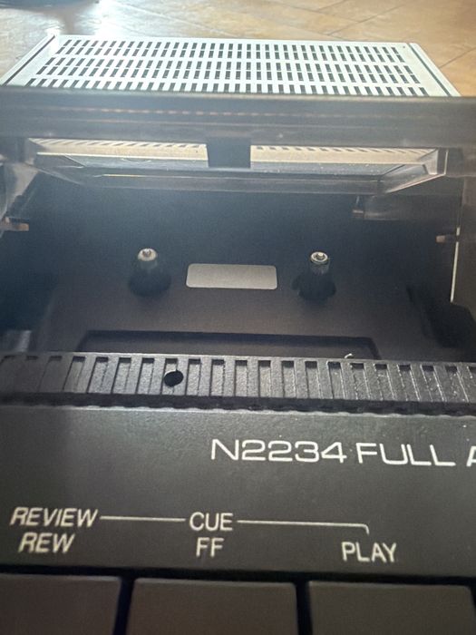 Австриски касетофон/рекордер Philips N2234